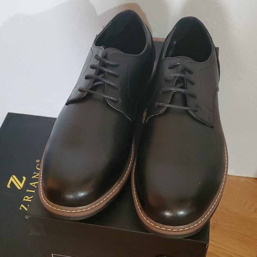 Mens dress shoes